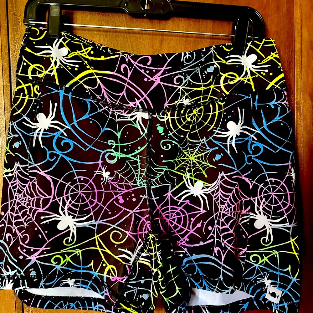 WodBottom Halloween Rainbow Spiderwebs Shorts XL